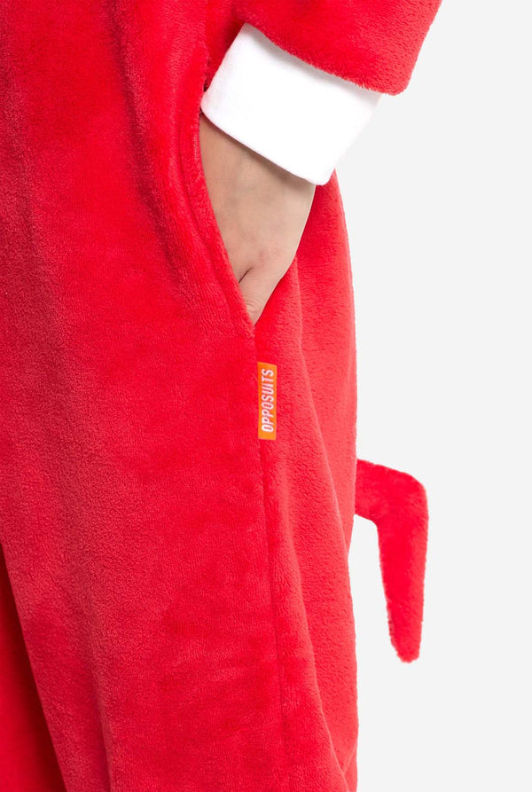 Jongen draagt ​​rode Sonic Knuckles kinder onesie