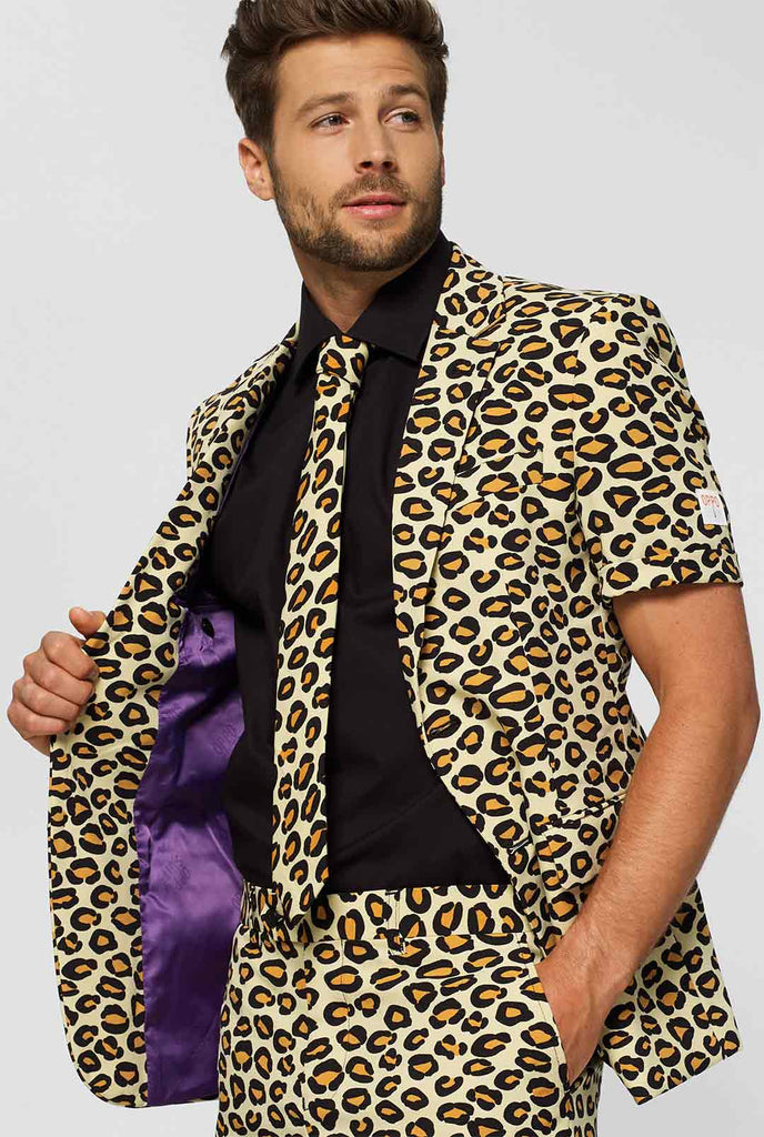 Man wearing summer suit with leopard print