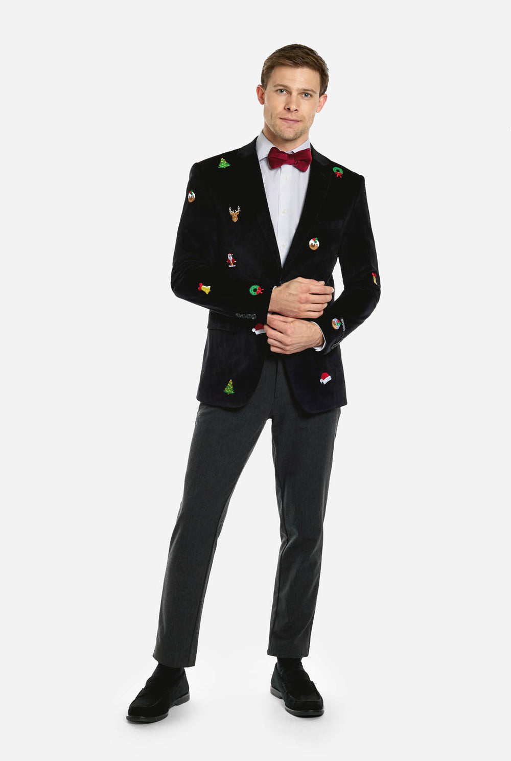 Man met zwarte kerstblazer met kerstpictogrammen