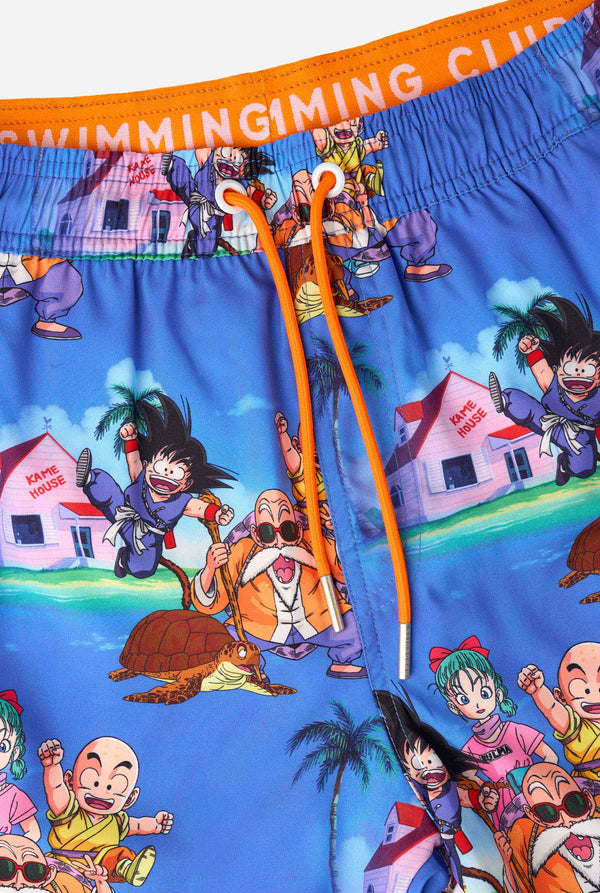 Blauwe Dragon Ball-zwemshorts voor heren met Goku, Krillin, Master Roshi en andere personages in Kame House. Perfect voor animefans op het strand of bij het zwembad.