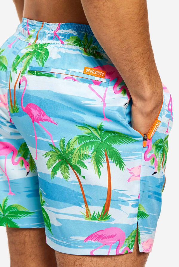 Man met Flaminguy zwembroek voor mannen, close-up