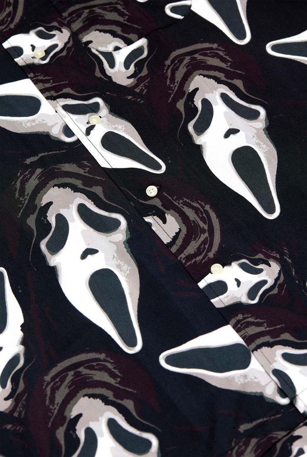 Zwart Hawaiishirt met Ghostface print, close-up