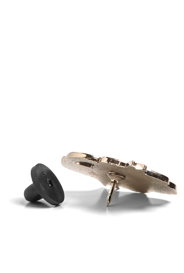 Achterkant van de koffiemug pin