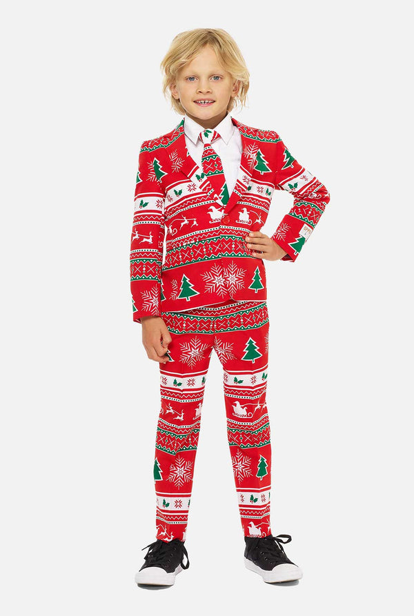 Rood kerstpak voor jongens gedragen door jongen