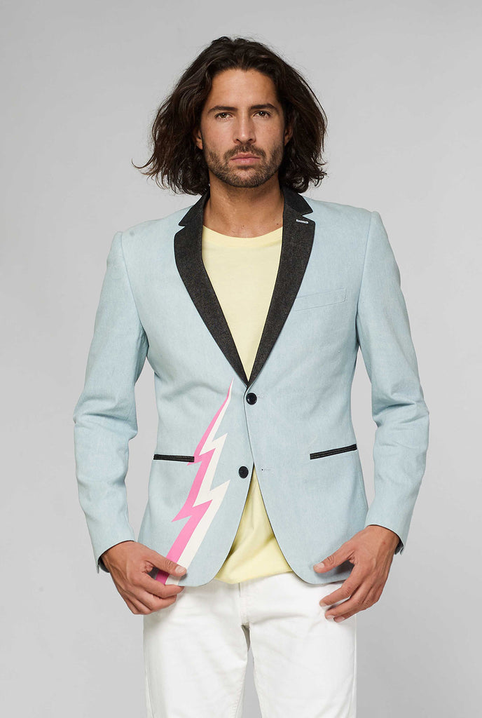 Blauwe casual blazer met witte en roze bliksemschicht gedragen door de mens