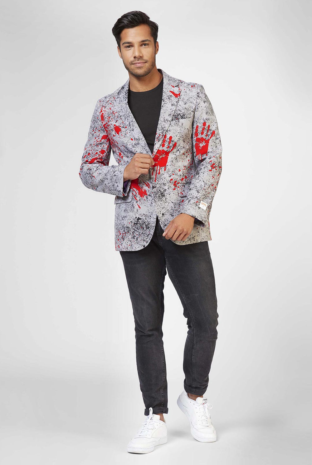 Mannen dragen grijze Halloween Blazer met bloedvlekkenprint
