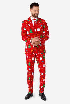 Man draagt ​​een rood kerstpak