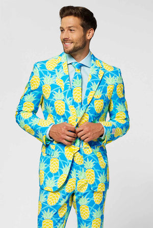 Ananas print herenpak met felle kleuren van man close -up