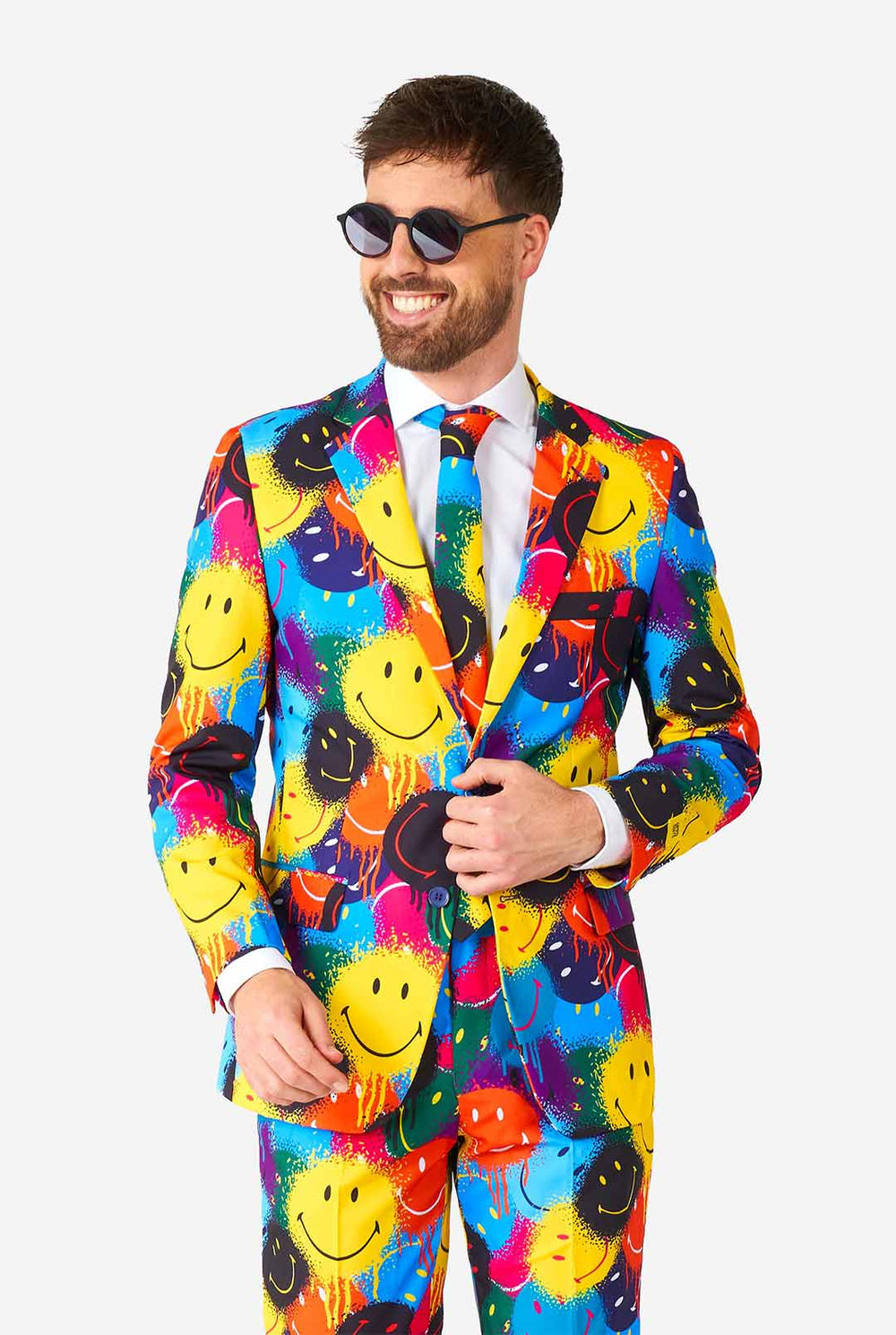 Man draagt ​​kleurrijk herenpak met smiley print