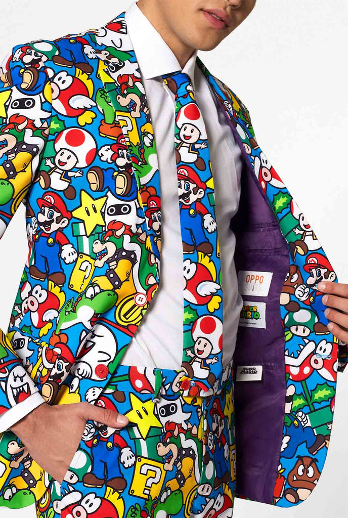 Grappig Carnaval Gaming Suit Super Mario gedragen door de mens in de jas