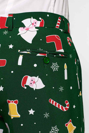 Man draagt ​​een groene kerst in kersts zomer, bestaande uit shorts, jas en stropdas, close -up van broek