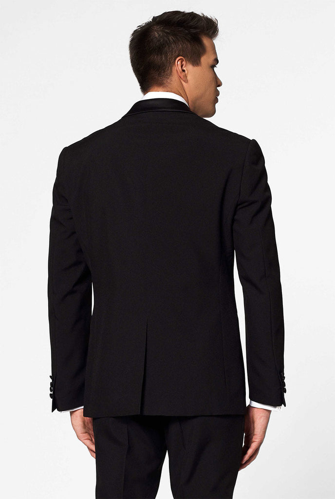 Solid Black Tuxedo Suit jet set zwart gedragen door man achterzijde jas