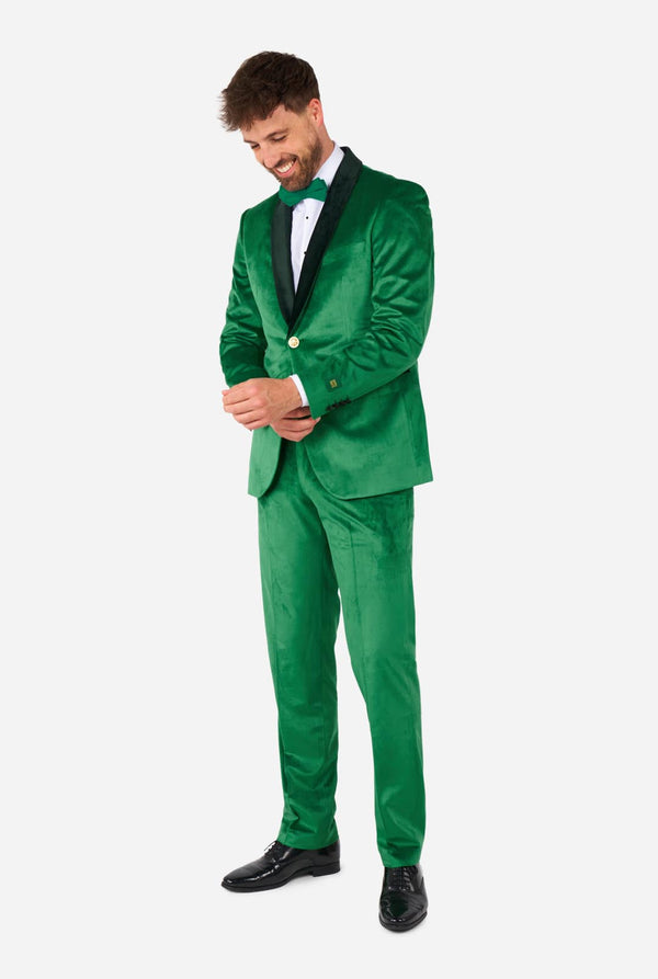 Man met St. Patrick's Day groene fluwelen smoking